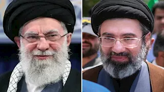 بعد أشهر من الاختفاء.. هل يظهر مجتبى خامنئي في جنازة والده؟