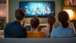  لماذا نشاهد المسلسل نفسه أكثر من مرة .. إليك التفسير النفسي