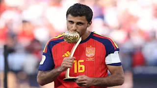 فيفا يعلن الجوائز الفردية لكأس العالم 2026.. رودري الأفضل ومبابي الهداف