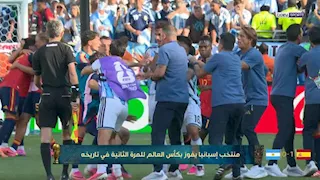 "تدخل سكالوني".. 15 صور لمشادة لاعبي الأرجنتين وإسبانيا عقب مباراة نهائي المونديال
