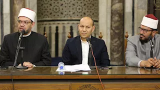 ملتقى أزهري يوضح الفرق بين الهبة والهدية والصدقة: توثيق الهبة ضرورة لحفظ الحقوق 