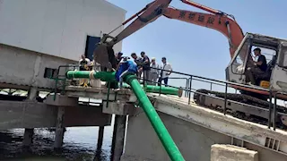 بعد انهيار كوبري محطة الفقاعي.. تحرك جديد لإعادة ضخ المياه ببني سويف