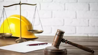 بشرى للمرأة العاملة.. 4 حقوق جديدة في قانون العمل بالقطاع الخاص