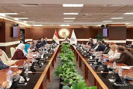 وزير الصحة يتابع خطة اللجنة الوطنية لنظم الغذاء والتغذية
