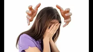 لماذا تصبح الذاكرة أضعف في أوقات التوتر والضغط النفسي؟
