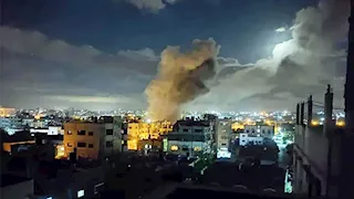 استشهاد فلسطينيين اثنين وإصابة آخرين في قصف إسرائيلي بغزة