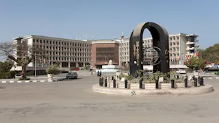 هل رسب 486 طالبًا بطب أسيوط؟.. الجامعة توضح الحقيقة