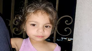 "مش ممكن تكون بنتها".. شكوك الأهالي تكشف لغز طفلة برفقة متسولة بدمنهور
