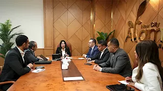 وزيرة الإسكان تتابع مبيعات وتسليم الوحدات ومشروعات الشراكة بالعلمين