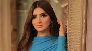 بـ"توب تايجر" وجيبة قصيرة.. مي عمر تخطف الأنظار في اليونان