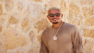 عمرو دياب يتصدر التريند بـ"لولا البنات" بعد طرح الكليب بنصف ساعة