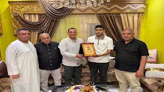 وفد بالتعليم يٌكرم سابع الجمهورية علمي رياضة في كفر الشيخ- صور 