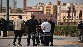 الصور الأولى من جنازة حسني شريف والد تامر حسني    
