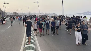حاكم سبتة:  60 ألف مغربي عبروا إلى الجيب الإسباني خلال 24 ساعة