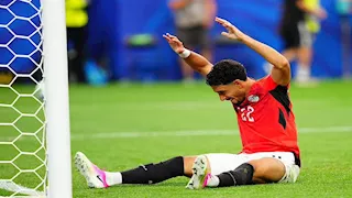 "راجعين أقوى".. أول تعليق من عمر مرموش بعد الخروج من كأس العالم 2026