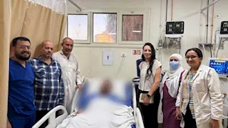 هجوم الأفاعي يصل المنيا.. إنقاذ شاب من الموت بلدغة ثعبان بعد شلل كامل