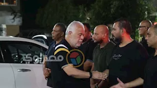 أشرف زكي وشريف سلامة يؤدون واجب العزاء في ياسر صبحي
