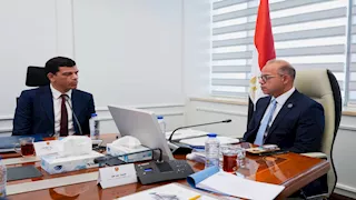 وزير الاستثمار يبحث مع EVRAID توطين تكنولوجيا السيارات الكهربائية.. وخطط لزيادة المكون المحلي