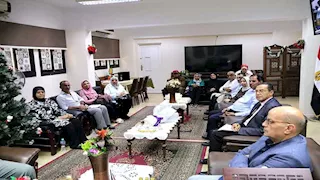 استعدادًا للدراسة.. تعليم القاهرة يوجه برفع كفاءة المدارس وتحسين الأداء