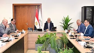 وزير الري يوجه بتسريع معدلات تنفيذ مشروع ضبط نهر النيل