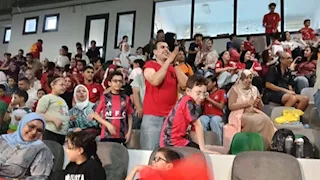 فرحة هستيرية لجماهير القليوبية بعد هدف مصر الأول في مرمى الأرجنتين -صور