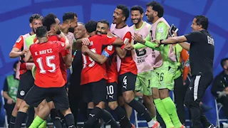 "مصدر فخر لكل العرب".. السفارة السعودية بالقاهرة تشيد بالمنتخب المصري