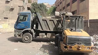 استجابة لشكاوى المواطنين.. "الجيزة" ترفع المخلفات من عدة أحياء بالمحافظة - صور