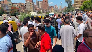 الفيزياء تداوي جراح الكيمياء..  كيف مر اليوم المرعب على طلاب الثانوية في 6 محافظات؟ -صور