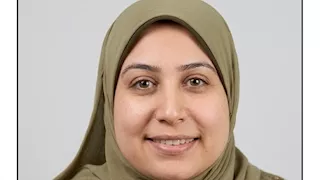 ختمت القرآن في الابتدائي.. قصة سهير الفيومي الأولى على الجمهورية بالدبلوم الصناعي