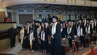 جامعة القاهرة تحتفل بتخريج دفعة الشعبة الفرنسية بالتعاون مع جامعة السوربون
