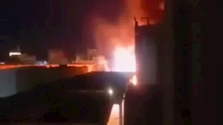 السيطرة على حريق التهم بازارين بالسوق السياحي في إسنا بالأقصر