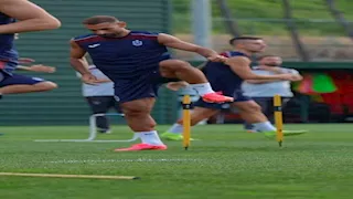 بمشاركة صلاح".. طرابزون سبور يواصل تدريباته استعدادا لمواجهة قاسم باشا بالدوري