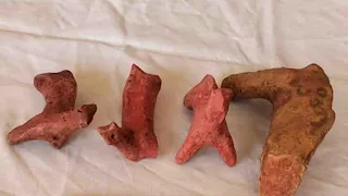 اكتشاف 3 مقابر أثرية بالواحات البحرية تضم مومياوات وتوابيت من الحجر الجيري (صور)