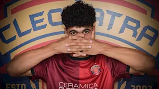 سيراميكا كليوباترا يعلن التعاقد مع فتحي محمد لاعب فاركو