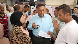 مهلة أسبوعين لـ بنها وإشادة بطوخ وقها.. محافظ القليوبية يتفقد المراكز التكنولوجية -صور