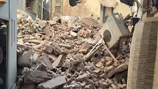 تحول لركام.. انهيار عقار من 4 طوابق في المندرة بالإسكندرية
