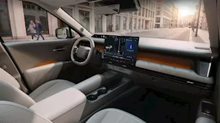 هيونداي تؤجل نظامها لمساعدة السائق عامين.. هل تتفوق تسلا والصينيون؟