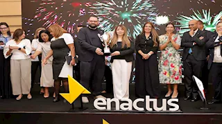 البنك الأهلي يشارك في نهائيات "Enactus Egypt" اختيار الفريق الذي يمثل مصر في الخارج