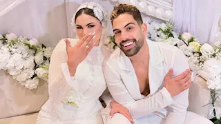 صاحب أغنية "بأمارة مين".. المطرب أحمد فريد يحتفل بخطوبته