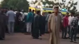 "بعد مصرع 2 وإصابة 18".. محافظ المنوفية ومدير الأمن يتوجهان لموقع حادث عمال كفر داود- صور