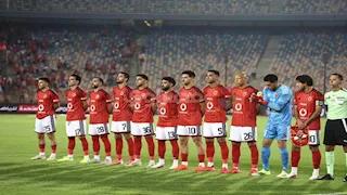 الأحمر يكتسح.. تاريخ مواجهات الأهلي وسموحة قبل مباراة اليوم