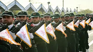إيران تُصعّد ضد أمريكا: الحرب الاقتصادية ساحة المعركة الأساسية وتهديد البنية التحتية سيُقابل بضربات قوية 