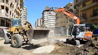 حملات موسعة لرفع المخلفات وإزالة الإشغالات بعدة مناطق في الجيزة