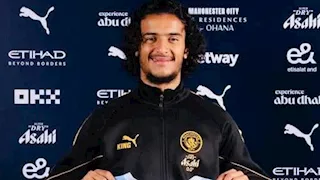 رسميًا.. مانشستر سيتي يعلن ضم المغربي أيوب بوعدي