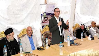  نائب محافظ المنيا يشهد إطلاق 40 مشروعًا صغيرًا بقرية دير الجرنوس -صور