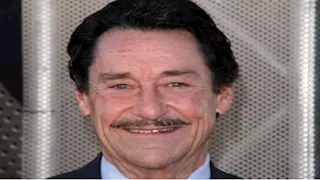 وفاة نجم سلسلة "Transformers" عن عمر ناهز 85 عاما