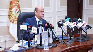 وزير العمل: لائحة خاصة بكل منشأة تضم 10 عمال فأكثر