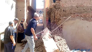 انهيار جزء من مبنى قديم في الباجور.. وتحرك عاجل من رئيس المدينة (صور)