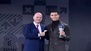 قبل الوصول للهدف الألف.. ماذا قال إنفانتينو لكريستيانو رونالدو؟