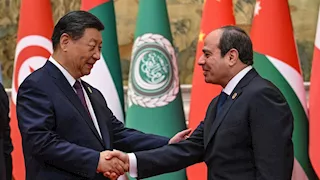 ماذا تريد بكين من القاهرة وسط اشتعال المنطقة؟.. خبراء يكشفون أسرار زيارة الرئيس الصيني لمصر